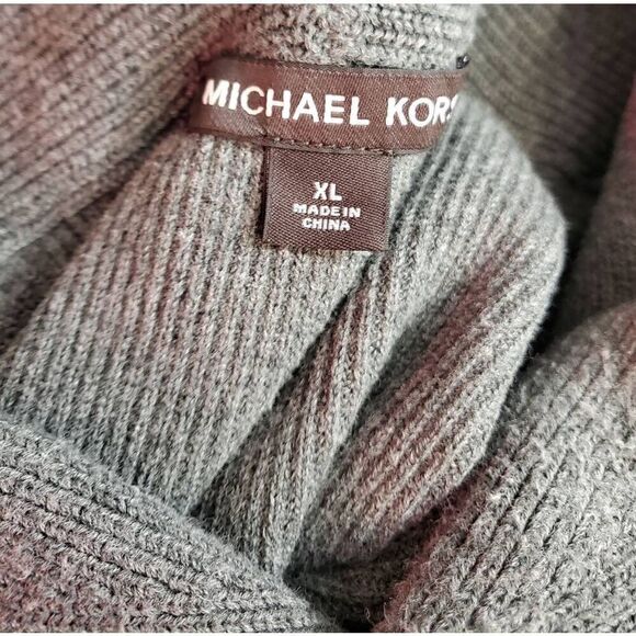 Michael Kors sweater - Picture 5 of 7